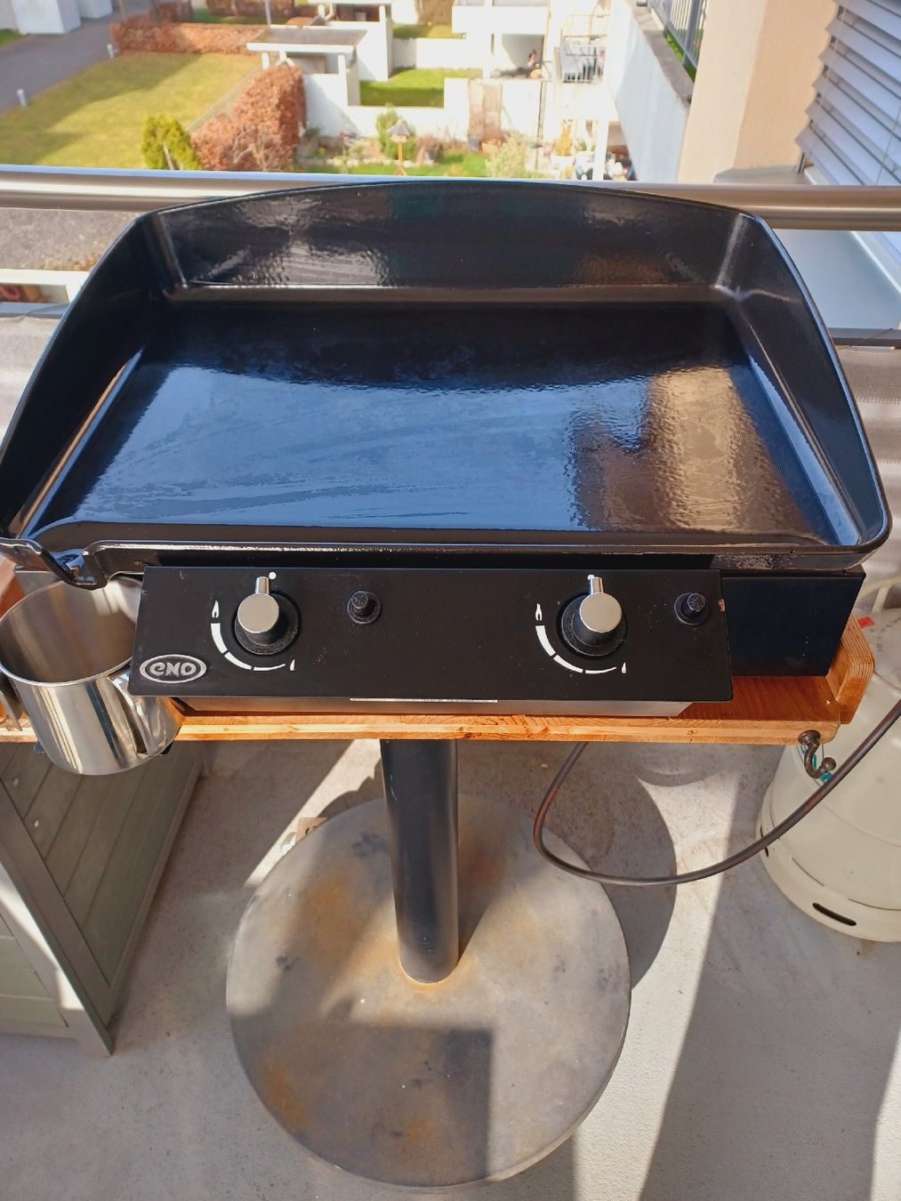 Grills: Grill  mit Gussplatte/gratis Abdeckung – Gebraucht aus Volketswil von dan_g9vc 2