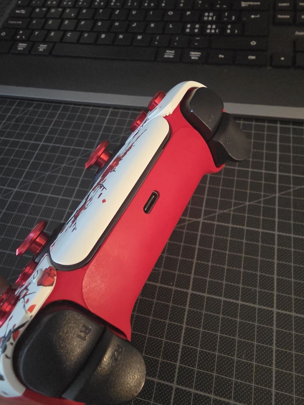 Sony Controller: PS5 Controller mit Kirschblüten Design! – Nuovo (secondo la descrizione) da Sargans venduto da ver_ncy5 4