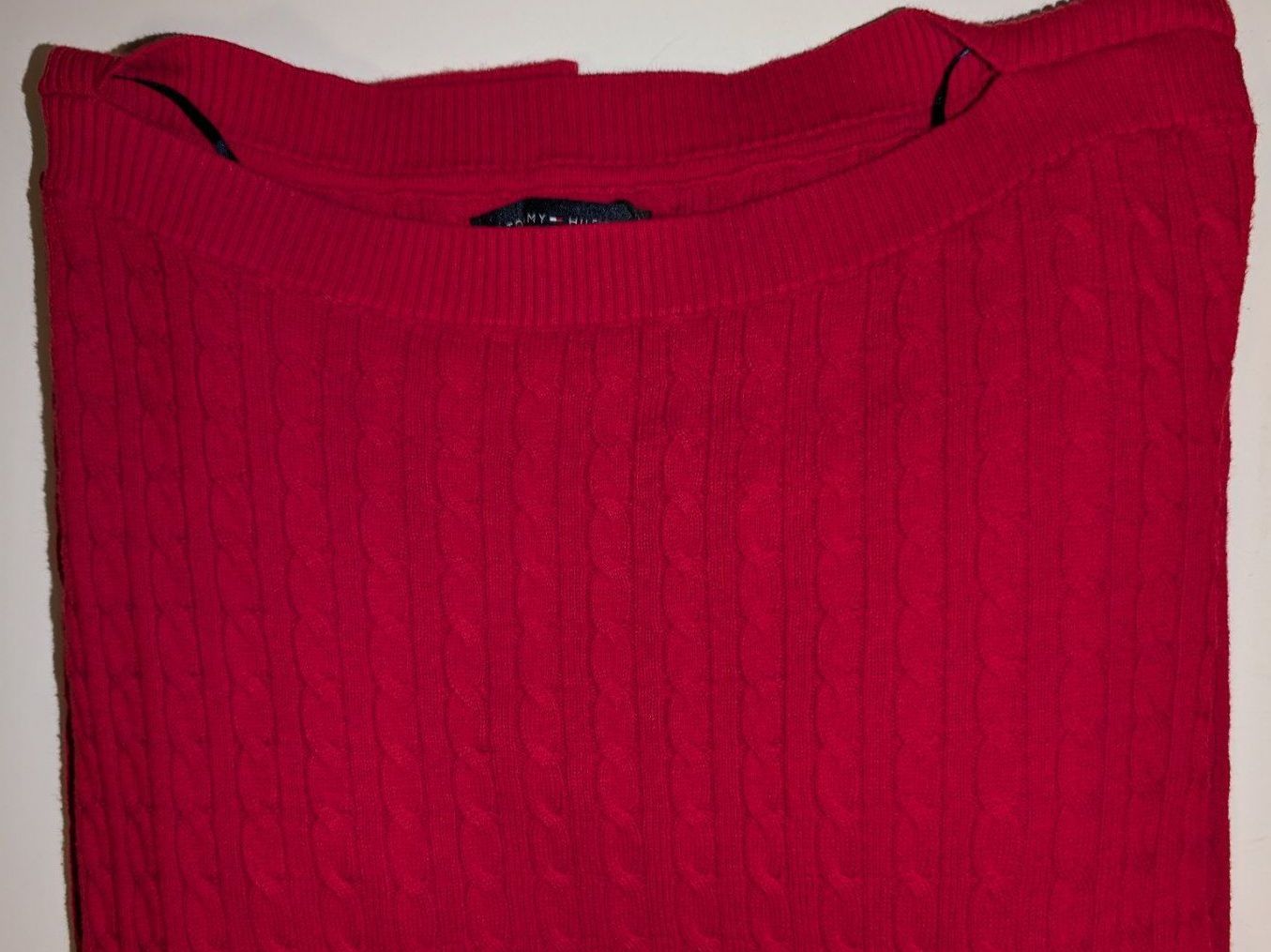 Tommy Hilfiger Pulls & Sweat-shirts: Feinstrick Damenpullover TOMMY HILFIGER, rot, Gr. L – D'occasion à Ermatingen par Hanni_und_Nanni