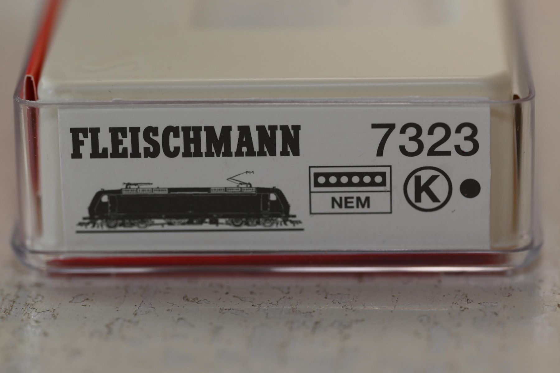 Fleischmann Trains électriques: SBB Re 481 Cargo Fleischmann Spur N , Licht geht nicht – D'occasion à Laupen ZH par Zmoewe 8