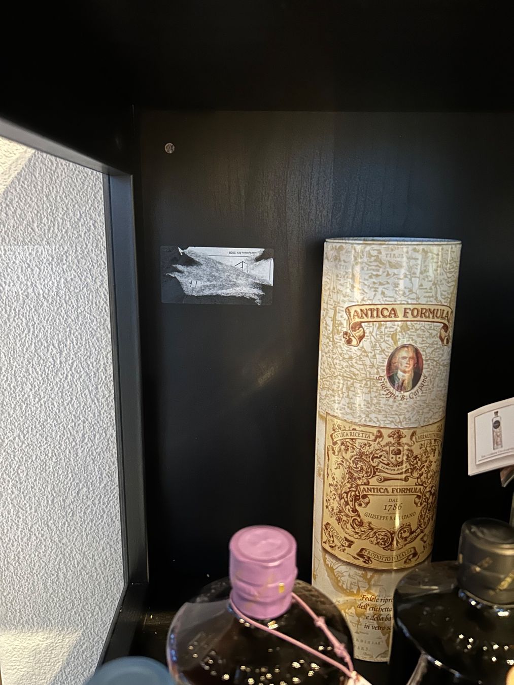 Vitrinen: Vitrine Malsjö von Ikea – Gebraucht aus Zug von Tugiumerin 5