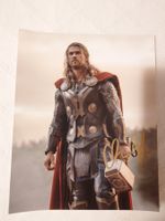 Original Autogramm von Chris Hemsworth als Thor 20,5x25,5 cm
