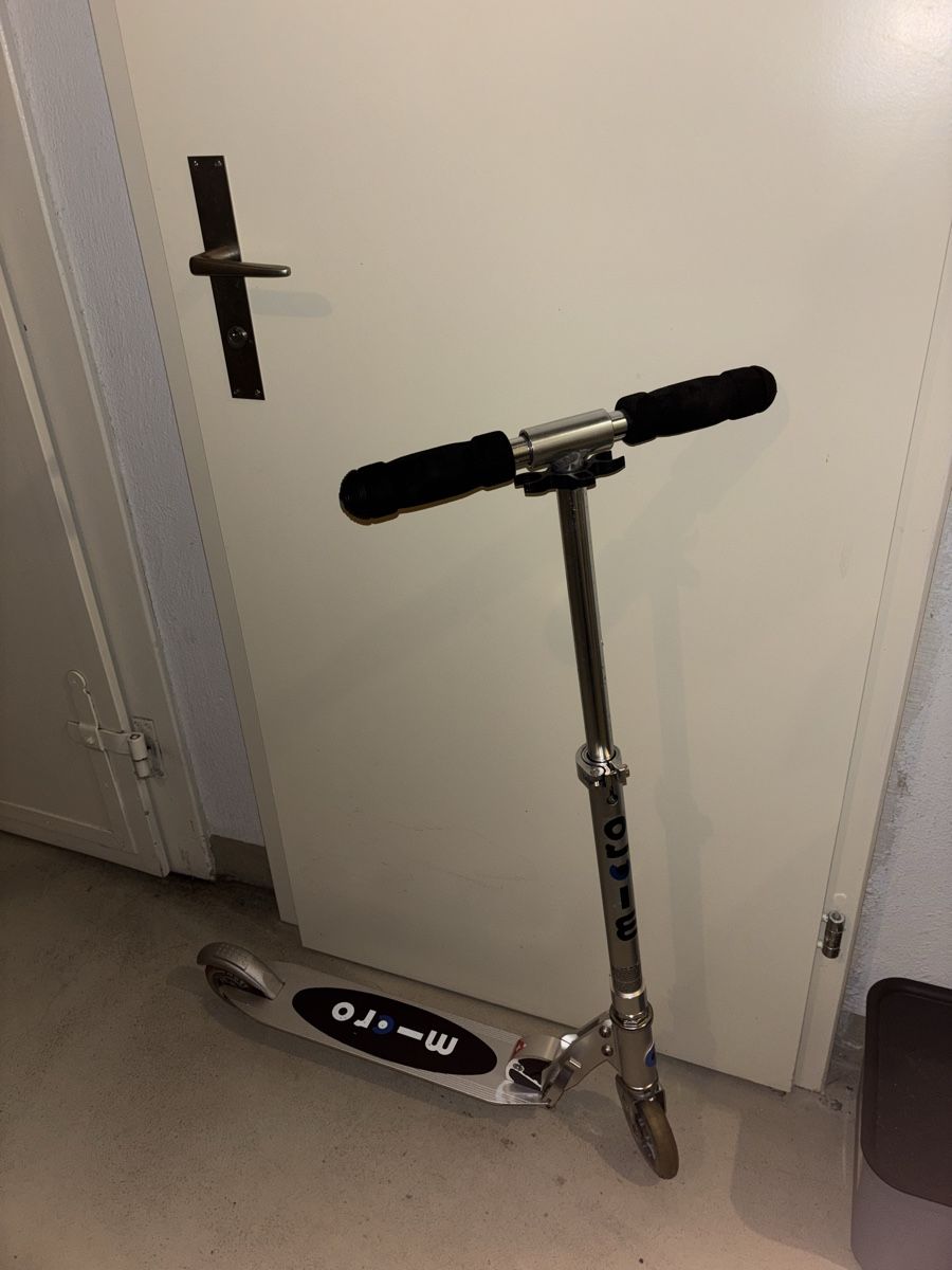 Scooter: Micro Scooter Rocket in Anthrazit Grau – Usato da Zollikon venduto da han_rvt8 2