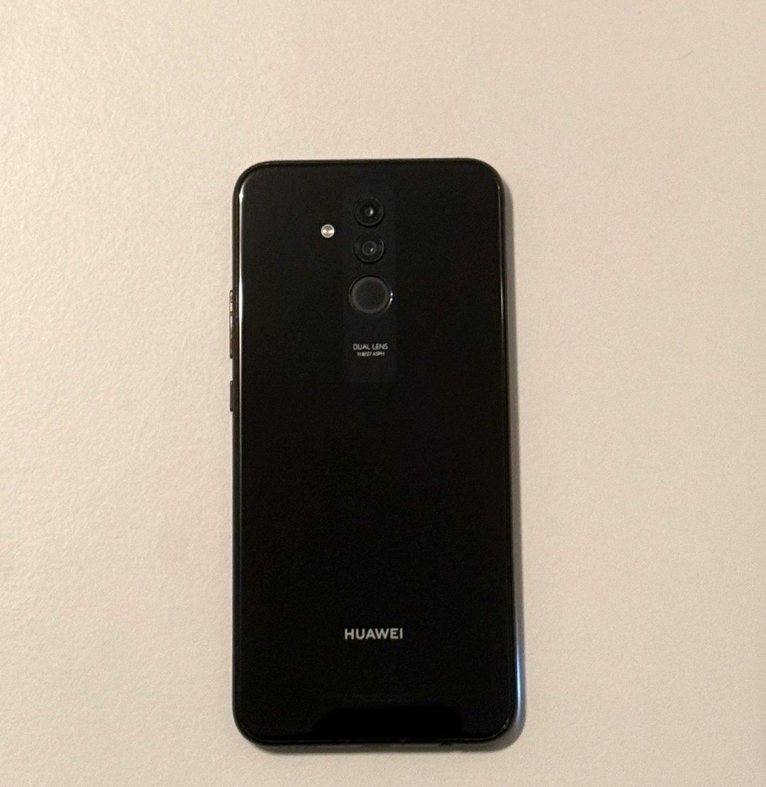 Huawei Telefoni cellulari / Smartphones: Huawei Mate 20 Lite 64GB Wie neu – Usato da Luzern venduto da Waince786 2