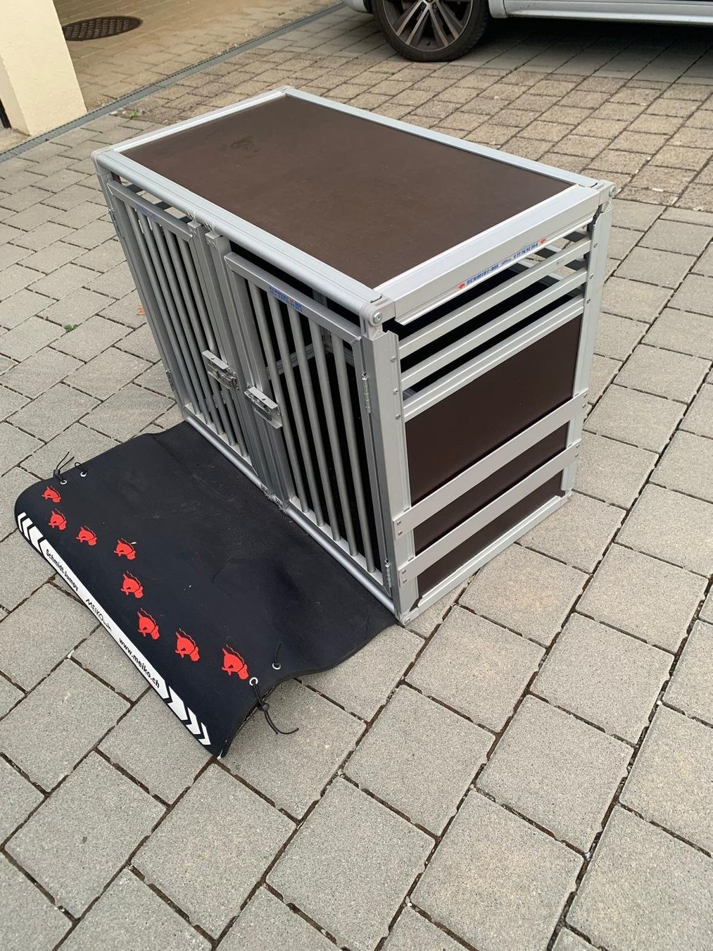 Cages, transport & sécurité: Auto Hundebox – D'occasion à Schaffhausen par wol_pjm8 2