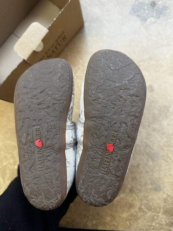 Scarpe da uomo: Haflinger Hausschuhe Wolle NEU Gr. 29 – Usato da Bonstetten venduto da YinNation 2