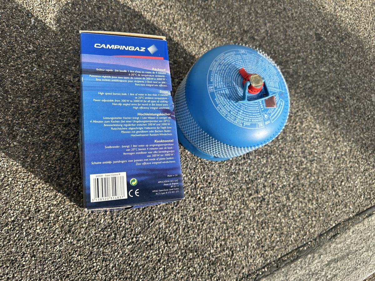 Campingaz Gas-Geräte & -Technik: Gas flasche mit kocher – Neu und originalverpackt aus Nürensdorf von maqopaqo 5
