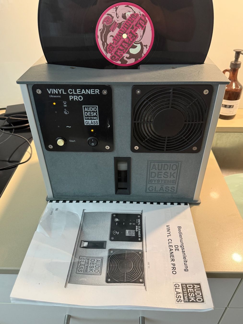 Giradischi: Audio Desk Systeme Vinyl Cleaner Pro – Usato da Schlieren venduto da BT89