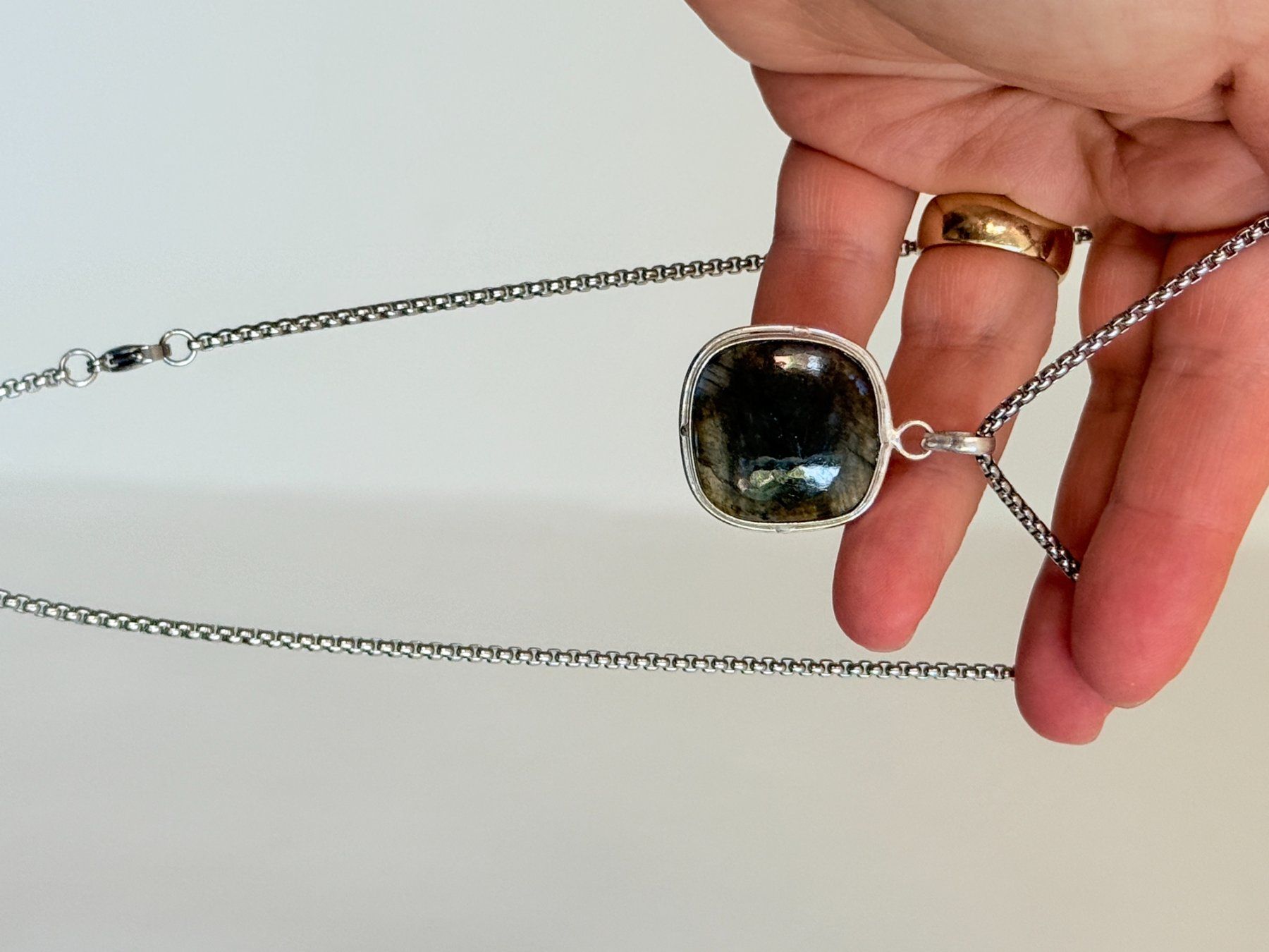 Ketten: Collier Labradorite neuf – Neu und originalverpackt aus Genève von AWWA 9