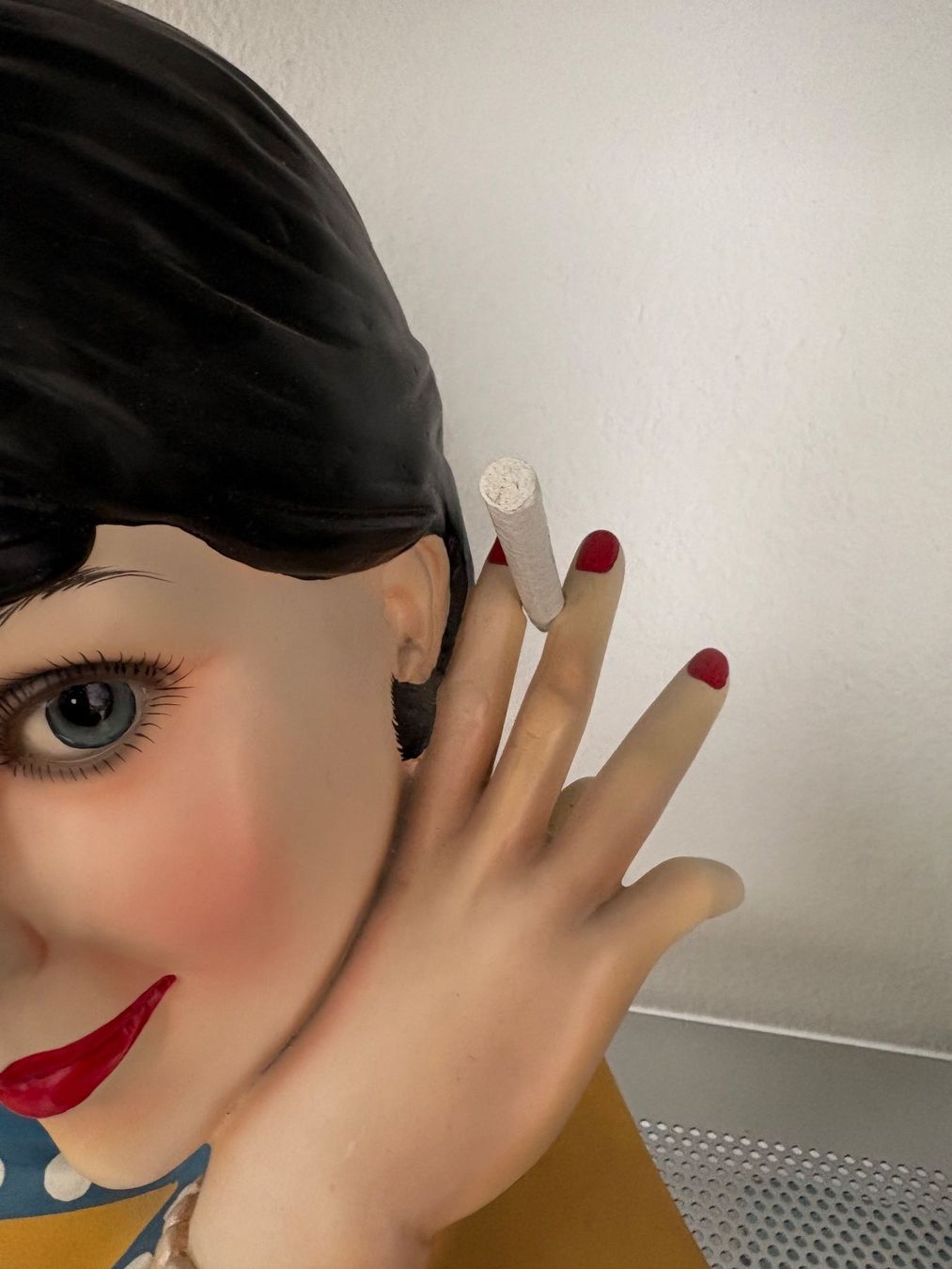 Figuren: Vintage - Büste Mary Long mit original Zigarette, 30 cm h – Gebraucht aus Lausen von Zotty1 1