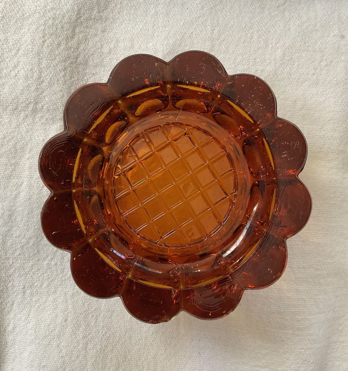 Bicchieri: Jugendstil Schale, Pressglas Briefbeschwerer Artdeco – Usato da Otelfingen venduto da Markthalle_C 2