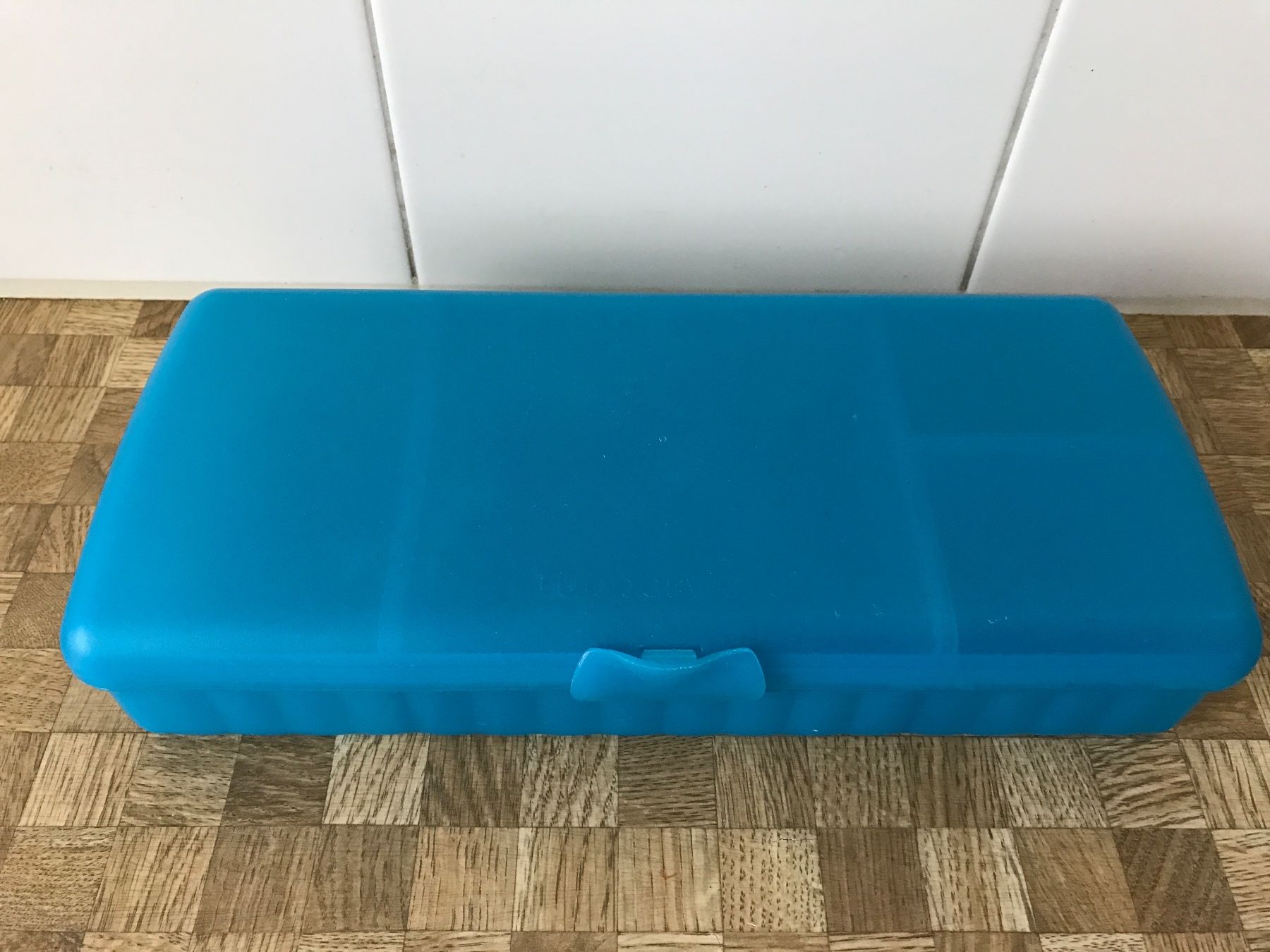 Tupperware Contenitori & Simili: Vielseitig verwendbarer Tupperware Behälter – Usato da Birmensdorf ZH venduto da Hilhan 1