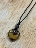 Tigerauge Edelstein Herz Kette mit kleinem Granat Edelstein