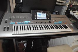 Clavier arrangeur Yamaha Tyros 4