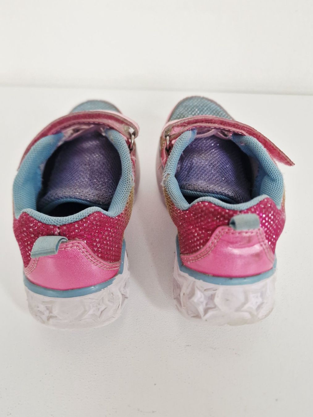 Scarpe per ragazze: Blinkende Mädchen Sneaker Einhorn Gr. 28 – Usato da Hallau venduto da CHACLA 4