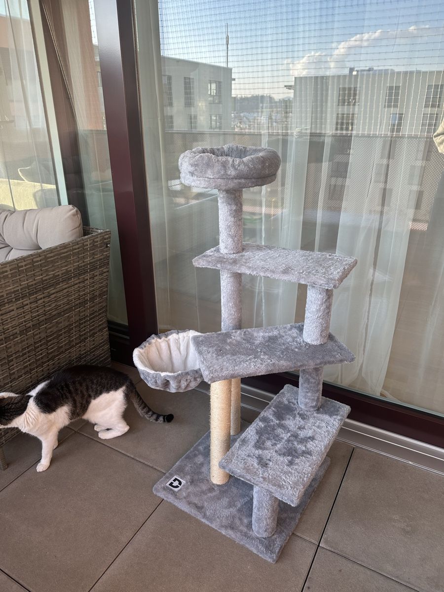 Arbres à chats: Katzenbaum – D'occasion à Düdingen par belada.d 2