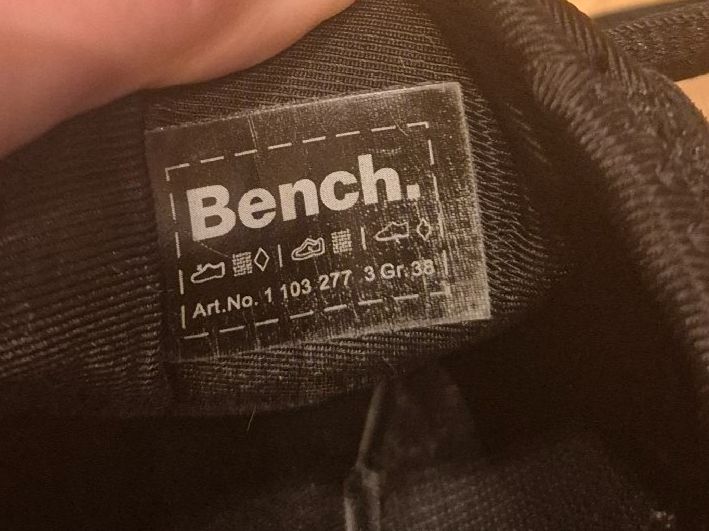 Bench Chaussures femmes: Bench Turnschuhe Damen schwarz – D'occasion à Grüt (Gossau ZH) par ser_86zb 2