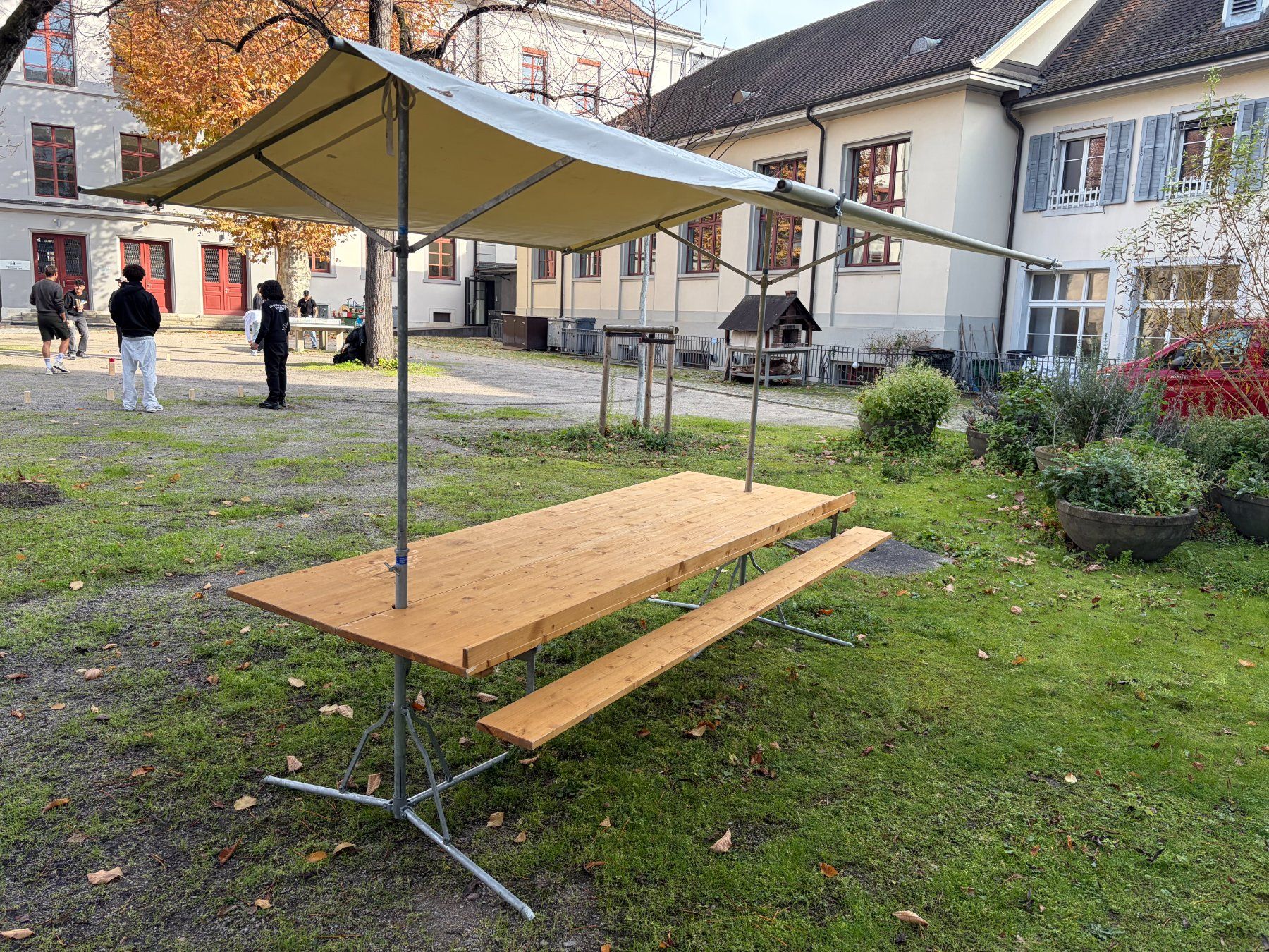 Altro per Eventi aziendali & Feste: Markstand Fehrtech AG,  Modell 1893, Länge 3m – Usato da Rheinfelden venduto da Ckloetzli 3