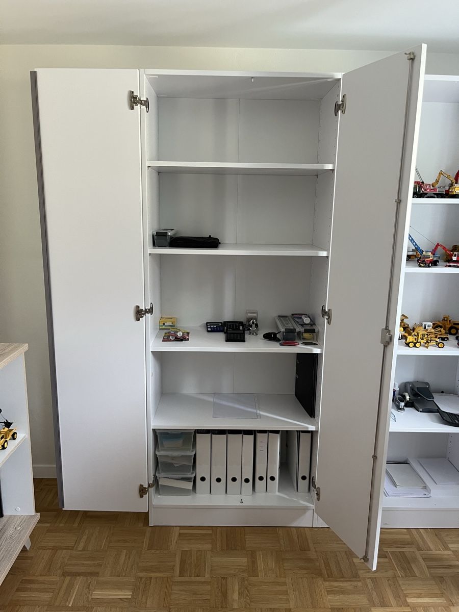 Schränke: Büroschrank – Gebraucht aus Unteriberg von tanjaa008 1