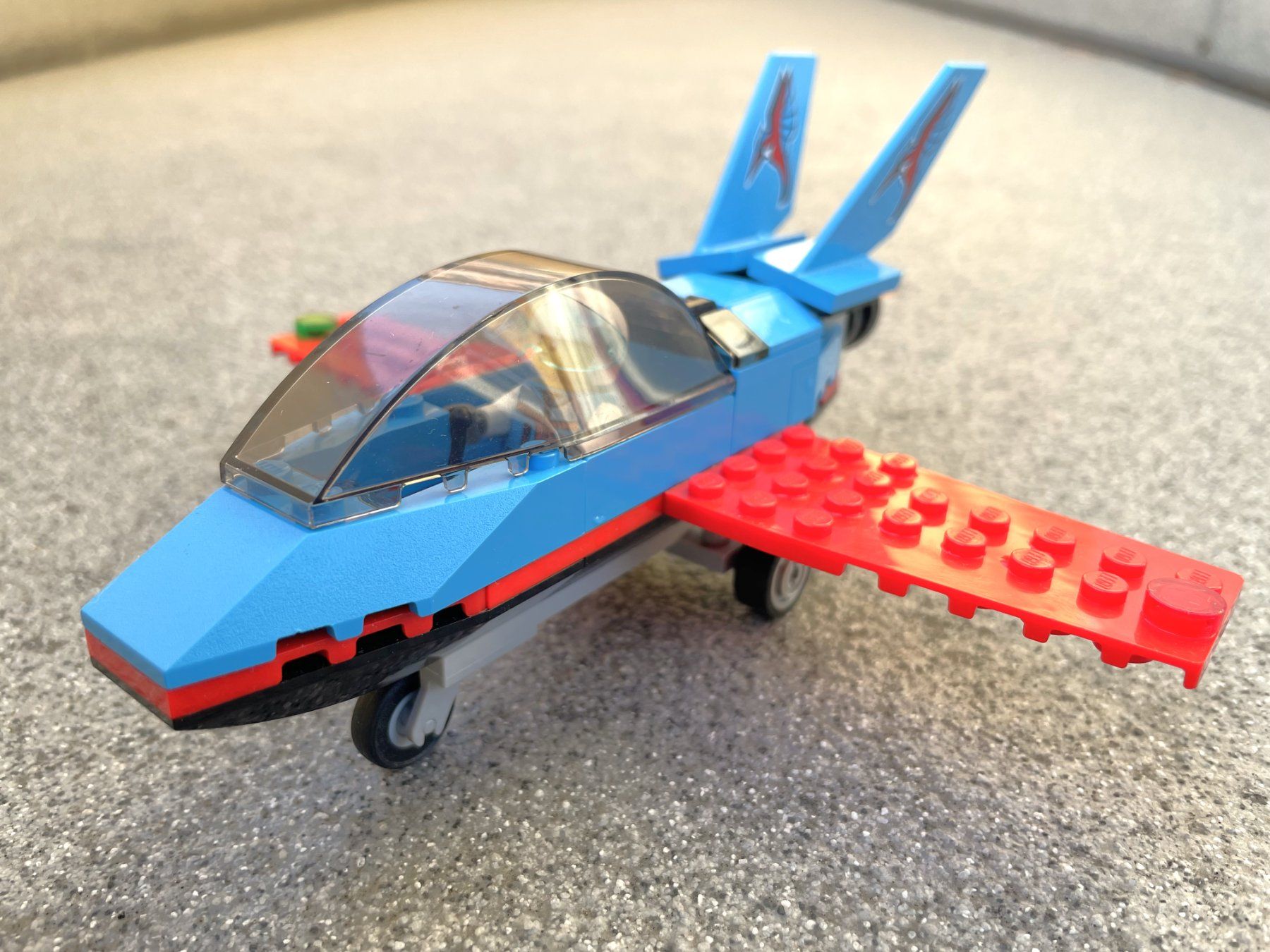 Lego Kit di costruzioni: LEGO City # 60323  Stunt  Plane – Usato da LAUSANNE venduto da Ch0937 2