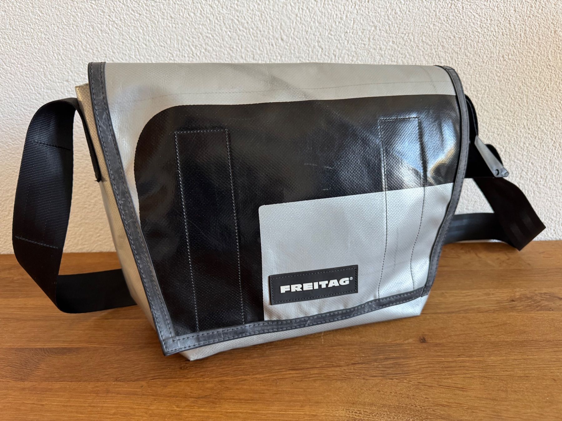 Freitag Borse: Freitag Tasche F14 DEXTER – Nuovo (secondo la descrizione) da Frauenfeld venduto da dilili
