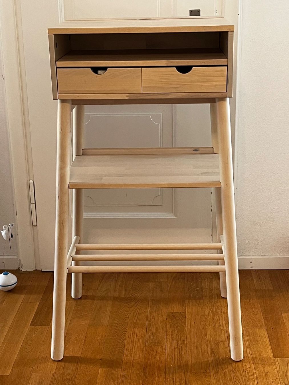 Ikea Kommoden: Stehpult Ikea – Gebraucht aus Zürich von Kiki572