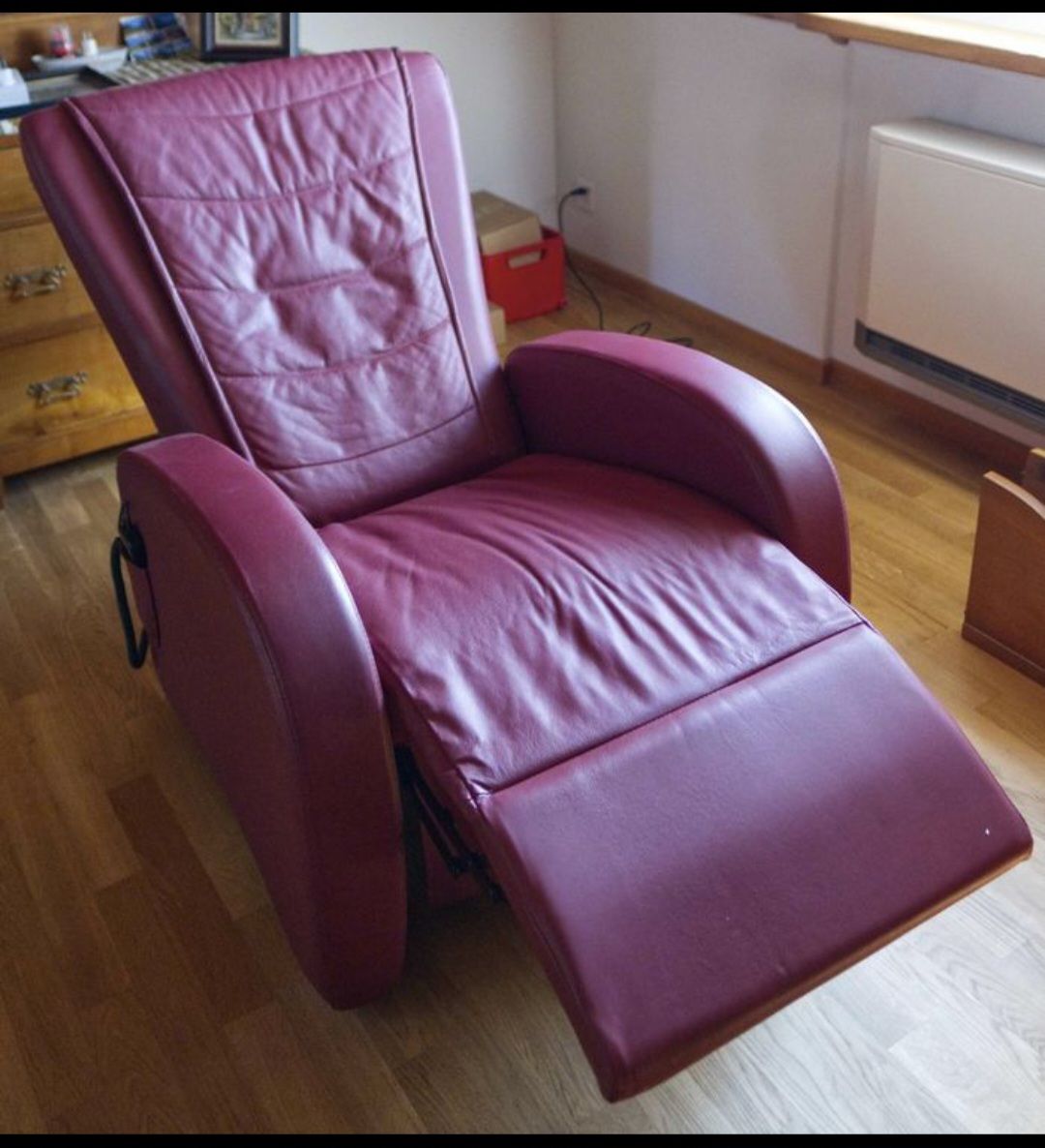 Dispositivi per massaggi: Fauteuil électrique avec massage, en cuir – Usato da Tavannes venduto da SandraBO