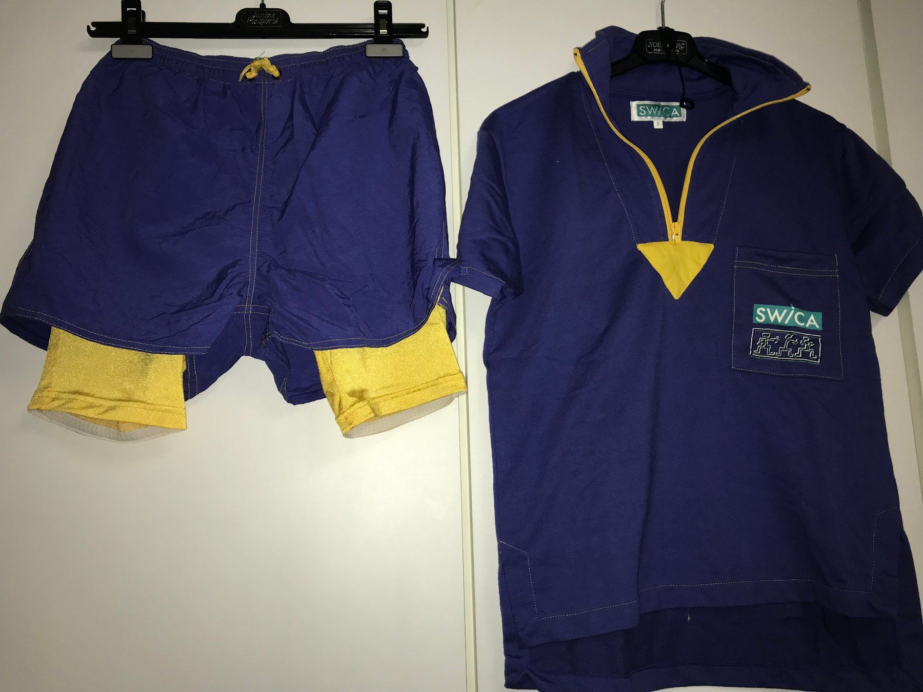 Canottiere & Pantaloni: Fahrraddress – Usato da Zumikon venduto da Uranus88