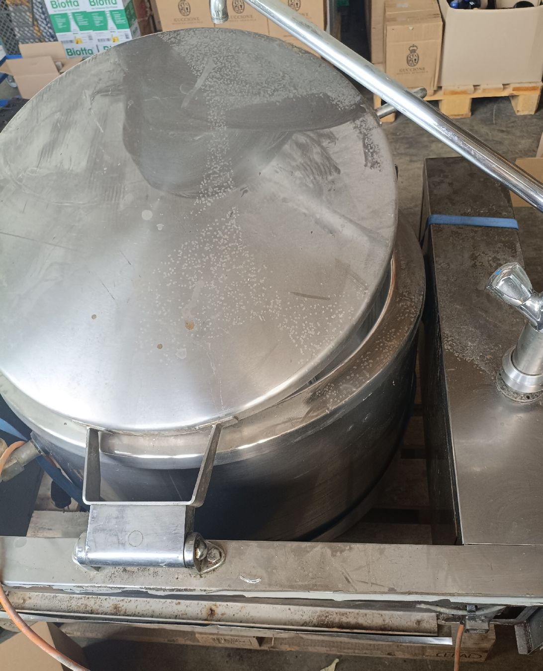 Elettrodomestici da cucina: Kochkessel 150Lt – Usato da Bern venduto da Mundart1 3