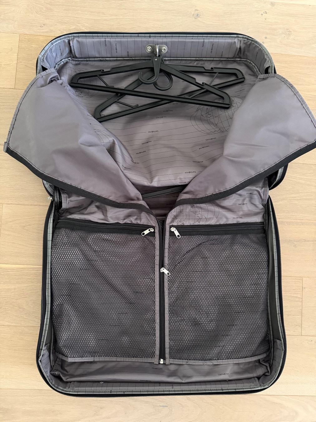 Samsonite Reisekoffer: Samsonite Kleidersack mit Zubehör – Gebraucht aus Riehen von Nyenhuis 6