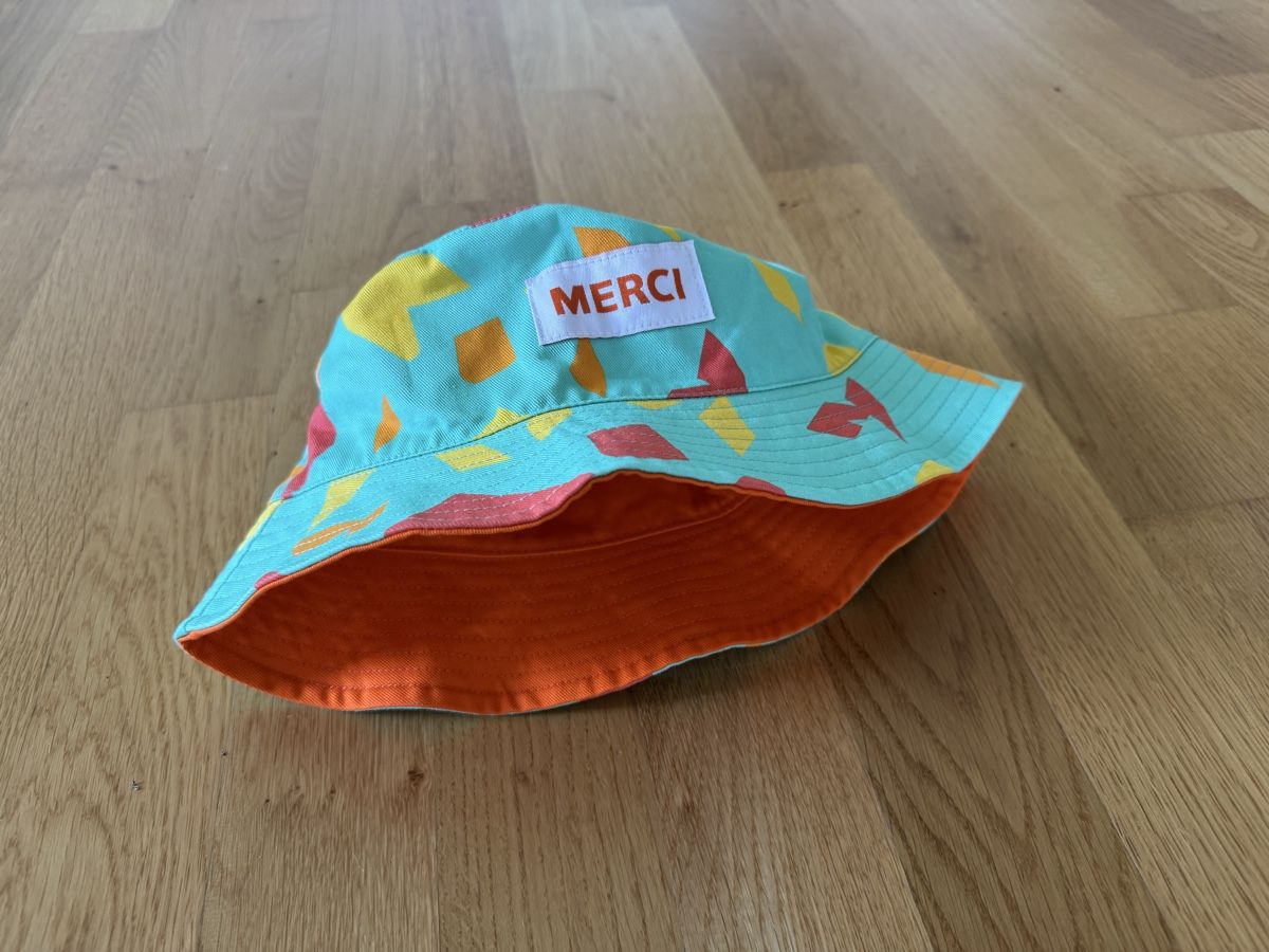 Migros Copricapi, berretti & cappellini: Migros Merci Wendehut / Sonnenhut – Nuovo (secondo la descrizione) da Zürich venduto da wtpooh 1