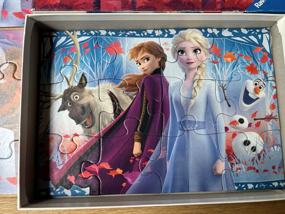 Ravensburger Puzzle: Ravensburger Puzzle "Die Eiskönigin 2", 2x12 Teile – Usato da Zufikon venduto da polarbear123 1