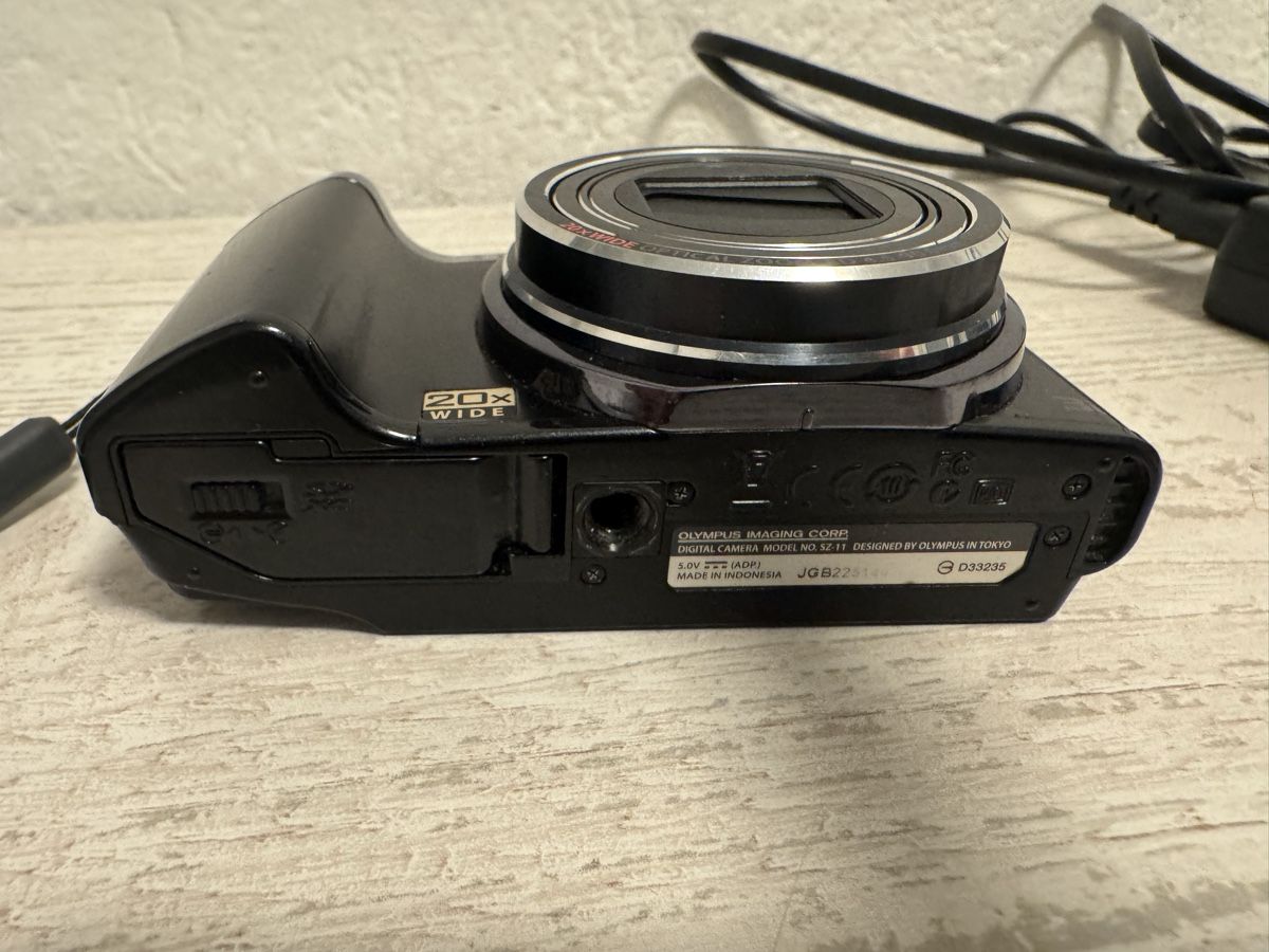 Olympus Fotocamera: Olympus sz-11 3D Digitalkamera – Usato da Zunzgen venduto da milesdavis76 6