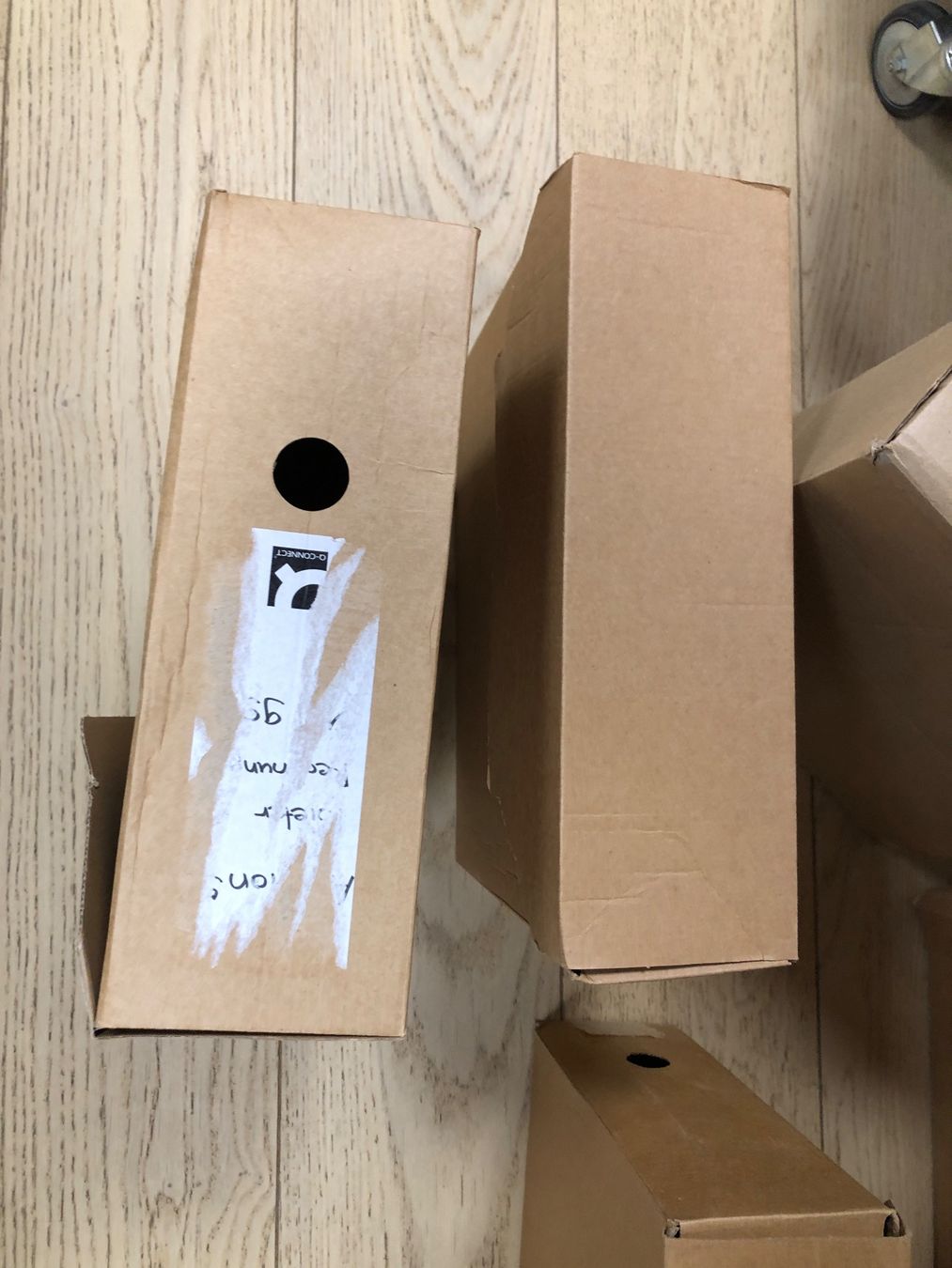 Casse di trasporto: Archivschachteln, gebraucht. – Usato da Rothenburg venduto da Roelliluzern
