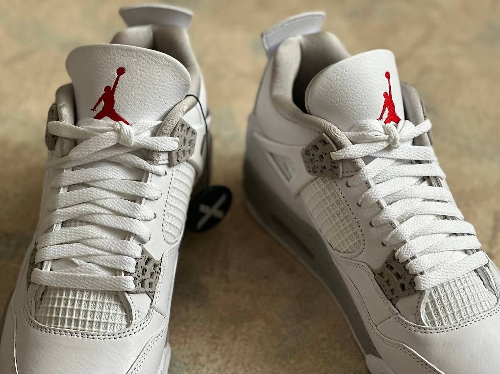 Scarpe da uomo: Jordan 4 Retro – Usato da Bellinzona venduto da Pucciaredda 2