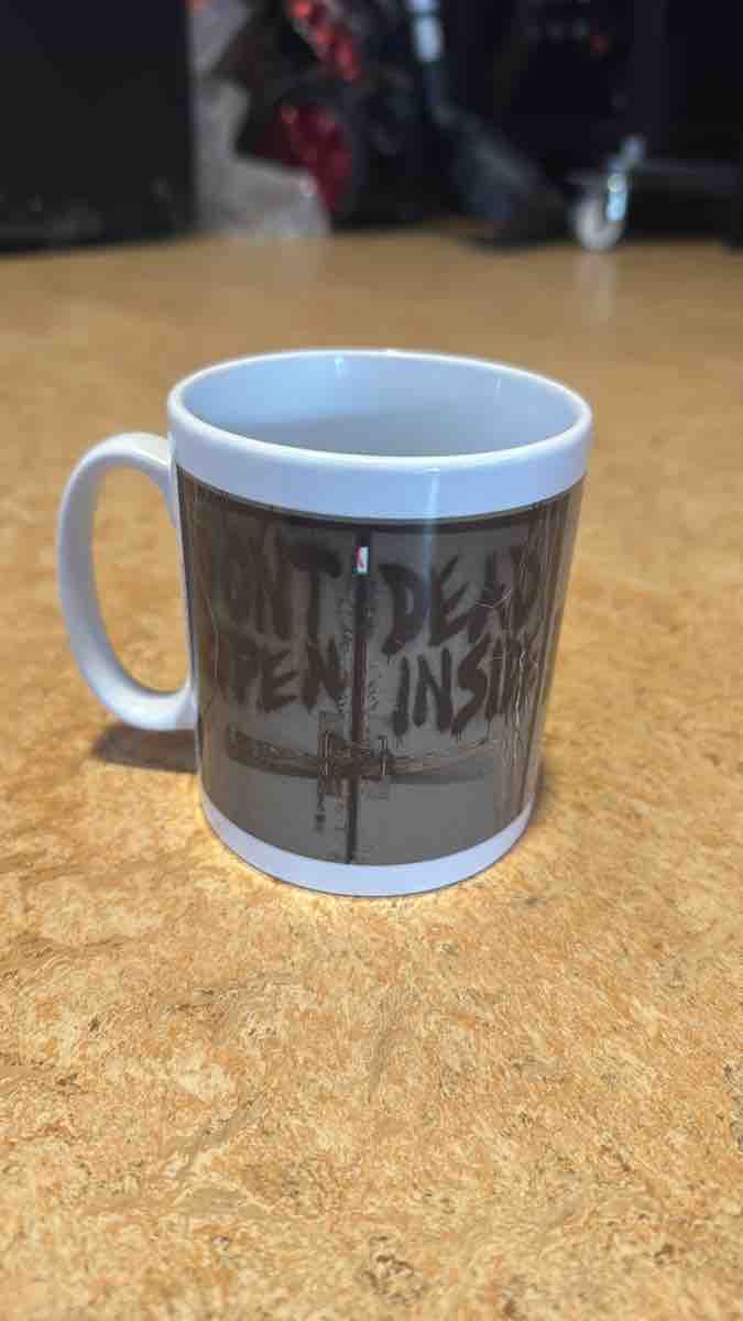 Tazze: Tasse The Walking Dead Don't Open Inside gebraucht – Usato da Oberuzwil venduto da NyuLucyShiro