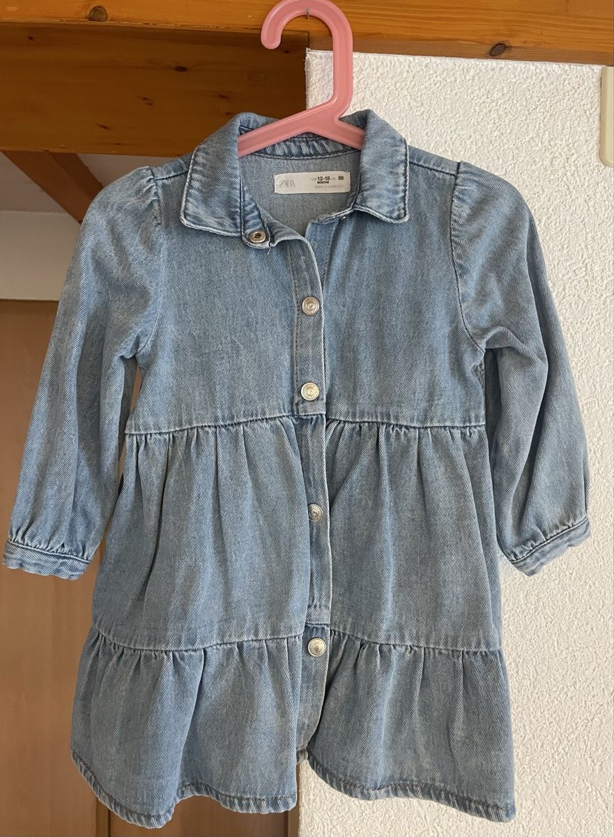 Zara Vestiti & Gonne: Robe en jeans Zara – Usato da La Conversion venduto da Tania.Cravo
