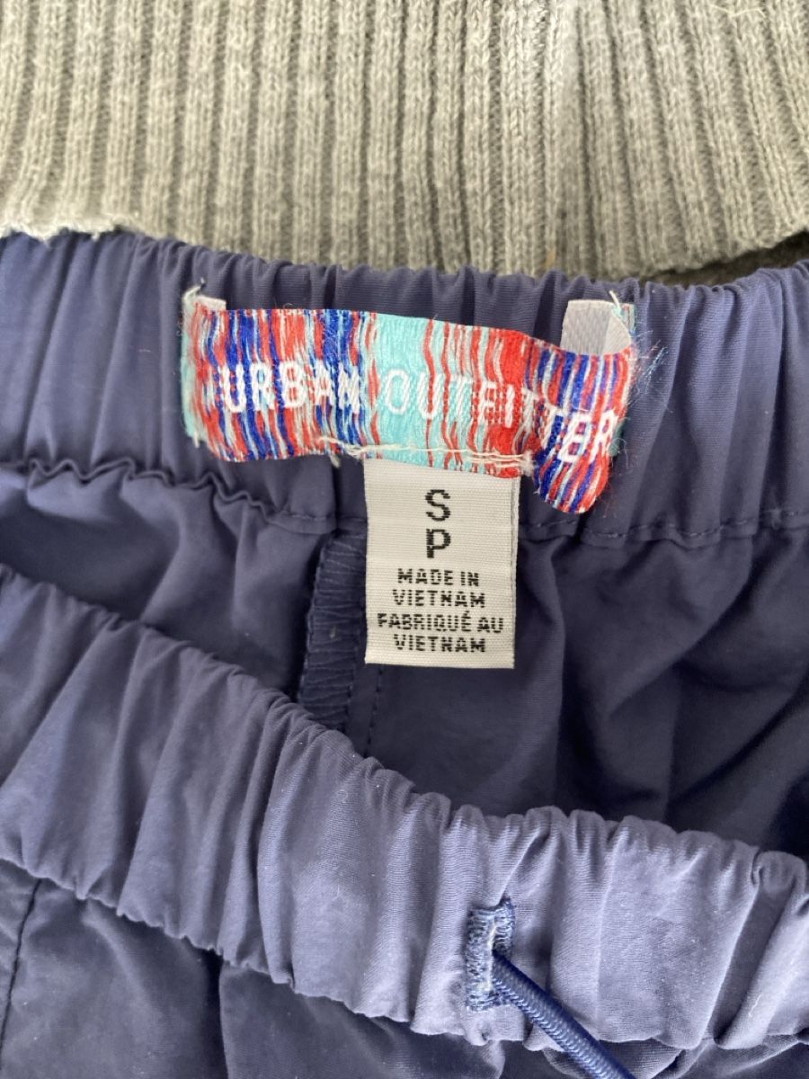 Urban Outfitters Lotti di vestiti: Sommer Set: 4-teiliges Kleiderpaket, Gr. S – Usato da Gunzwil venduto da Heimatchochi 1