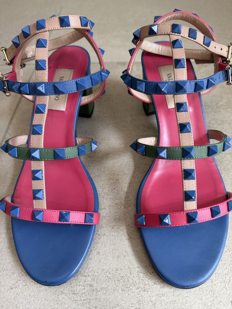 Valentino Damenschuhe: Valentino Rockstud sandals size 37 – Neu (gemäss Beschreibung) aus Cologny von sab_xh7v 5