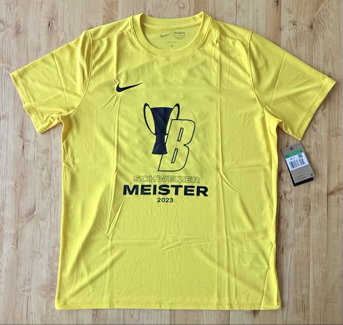 Nike Canottiere & Pantaloni: YB Trikot von NIKE – Nuovo (secondo la descrizione) da Bern venduto da Pilibay