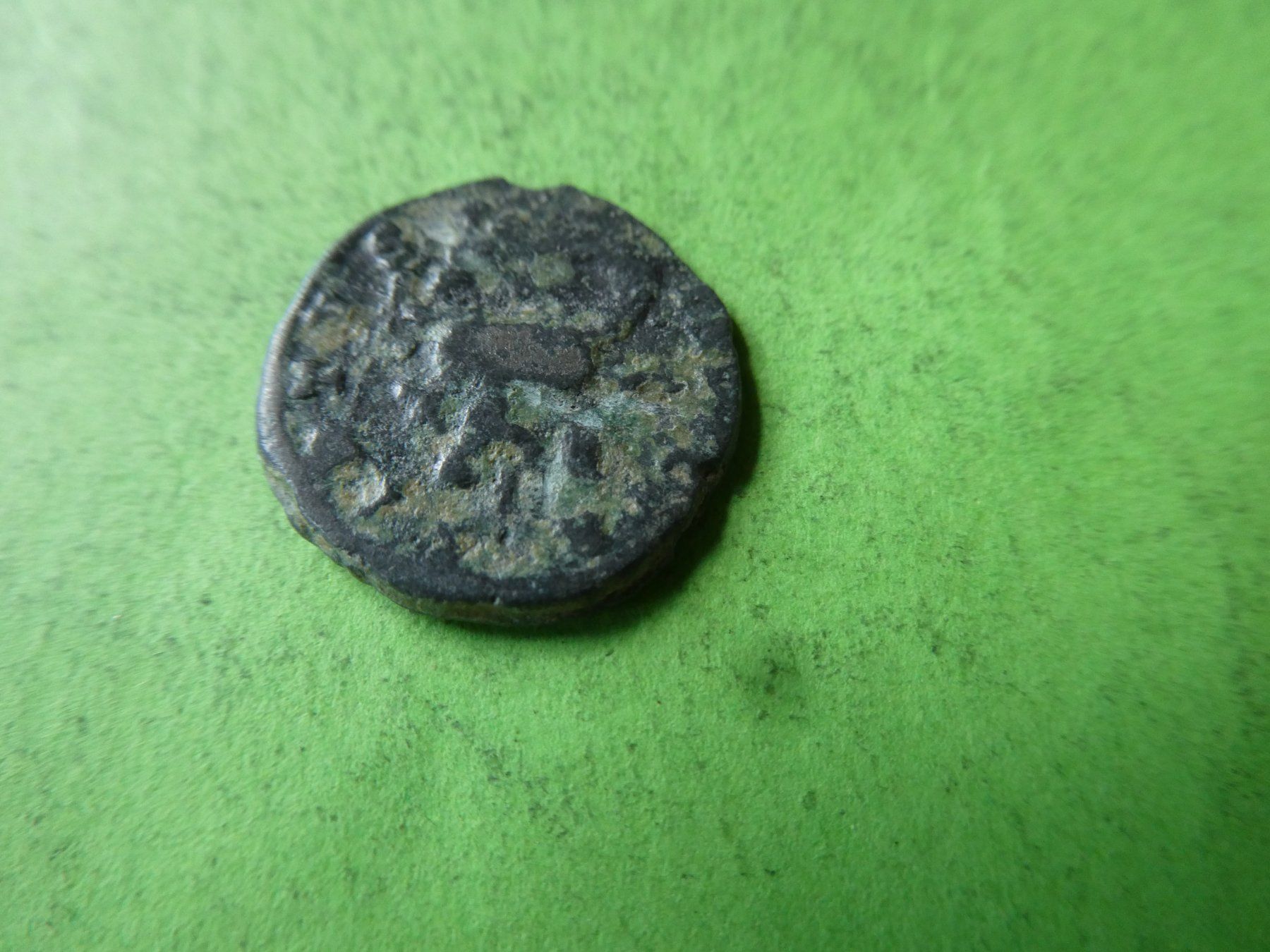 Tutti le monete: uralte   Bronzemünze ,  18 mm  2.38 g – Usato da Hinterforst venduto da Rohusri 2