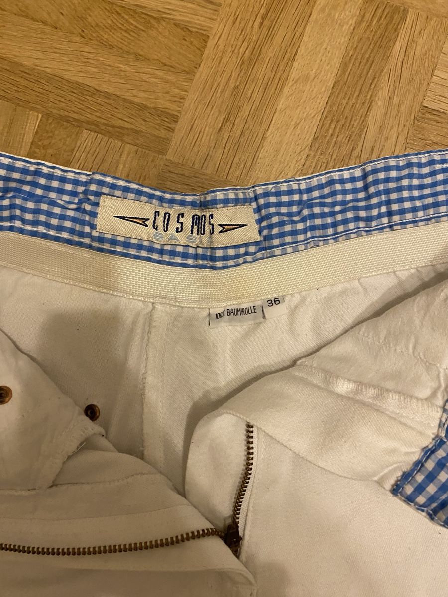 Jeans: Weisse Jeansshorts Cosmos – Gebraucht aus Bern von ha6_zm75 2