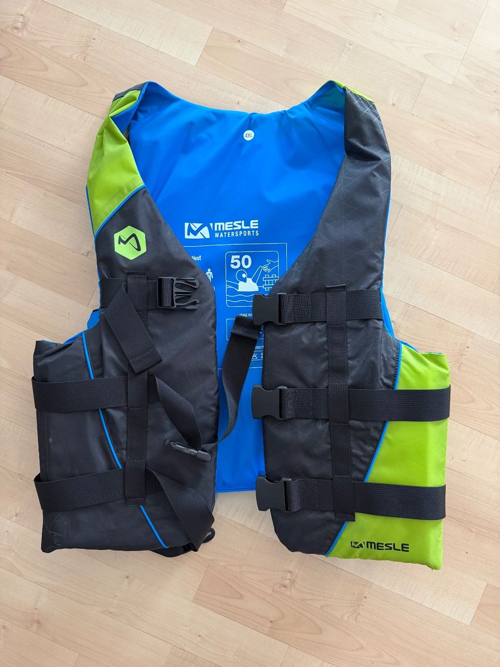 Schwimmwesten: Mesle Swimmweste 4XL – Gebraucht aus Alpthal von Henko