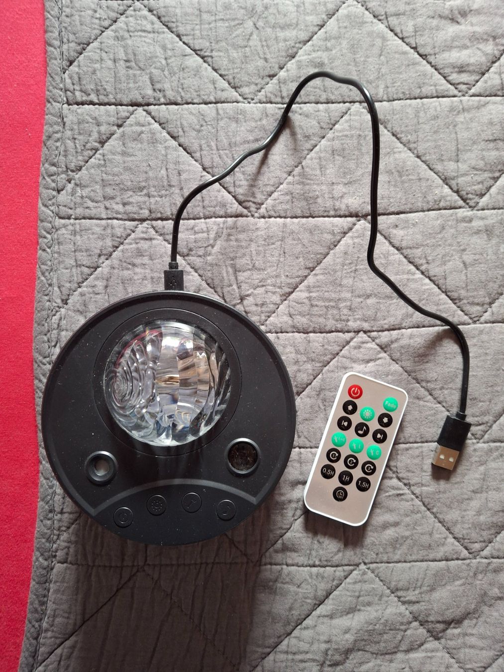 Lampen: Sternenhimmel Projektor – Gebraucht aus Sigriswil von Aline_87