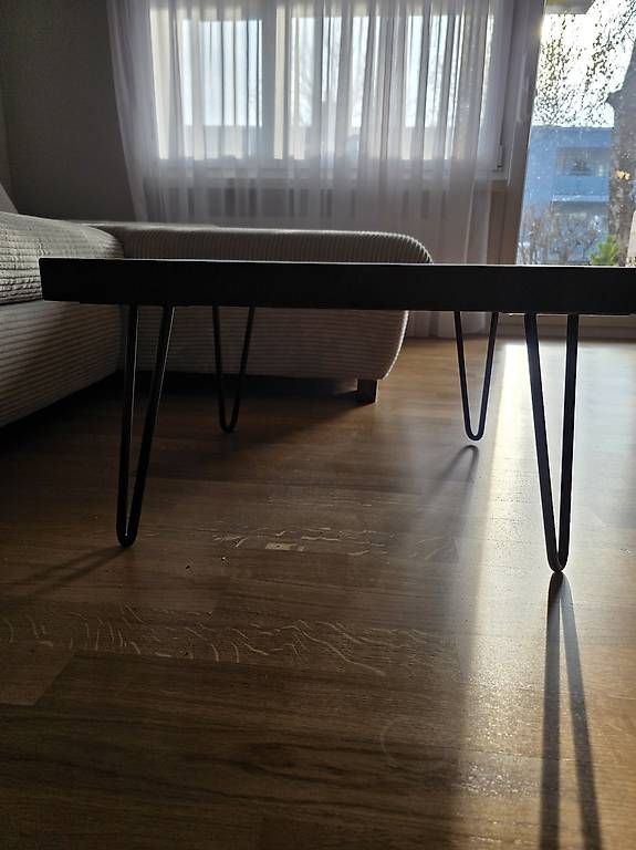 Tavoli: Massivholz Räuchereichen Couch Tisch – Usato da Oberglatt ZH venduto da andrin7777 1