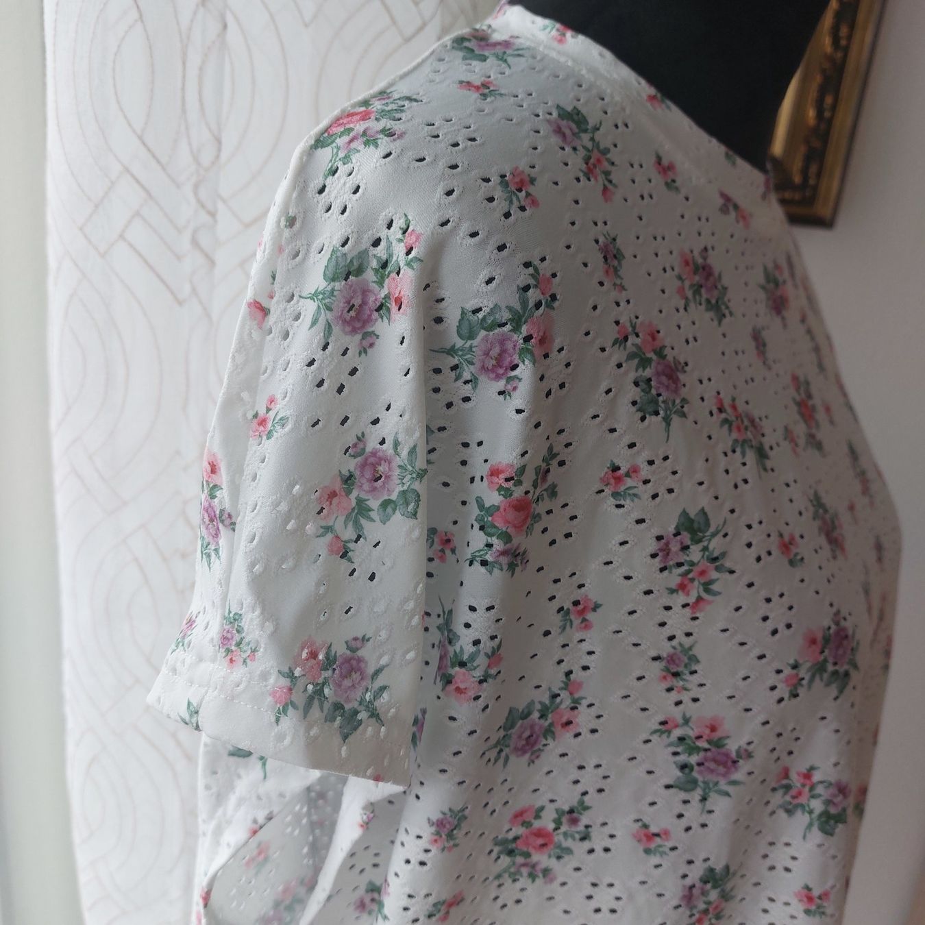 Camicette: Shirtbluse mit Blumenmuster 40/42 – Nuovo e nell'imballaggio originale da Muri AG venduto da ReBoutique 3
