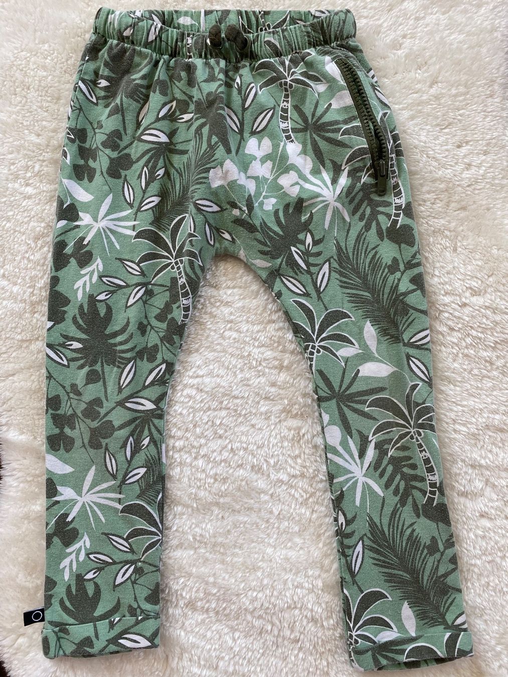 Pantaloni: Hose NoEser Gr. 110/116 – Usato da Allschwil venduto da lucifa