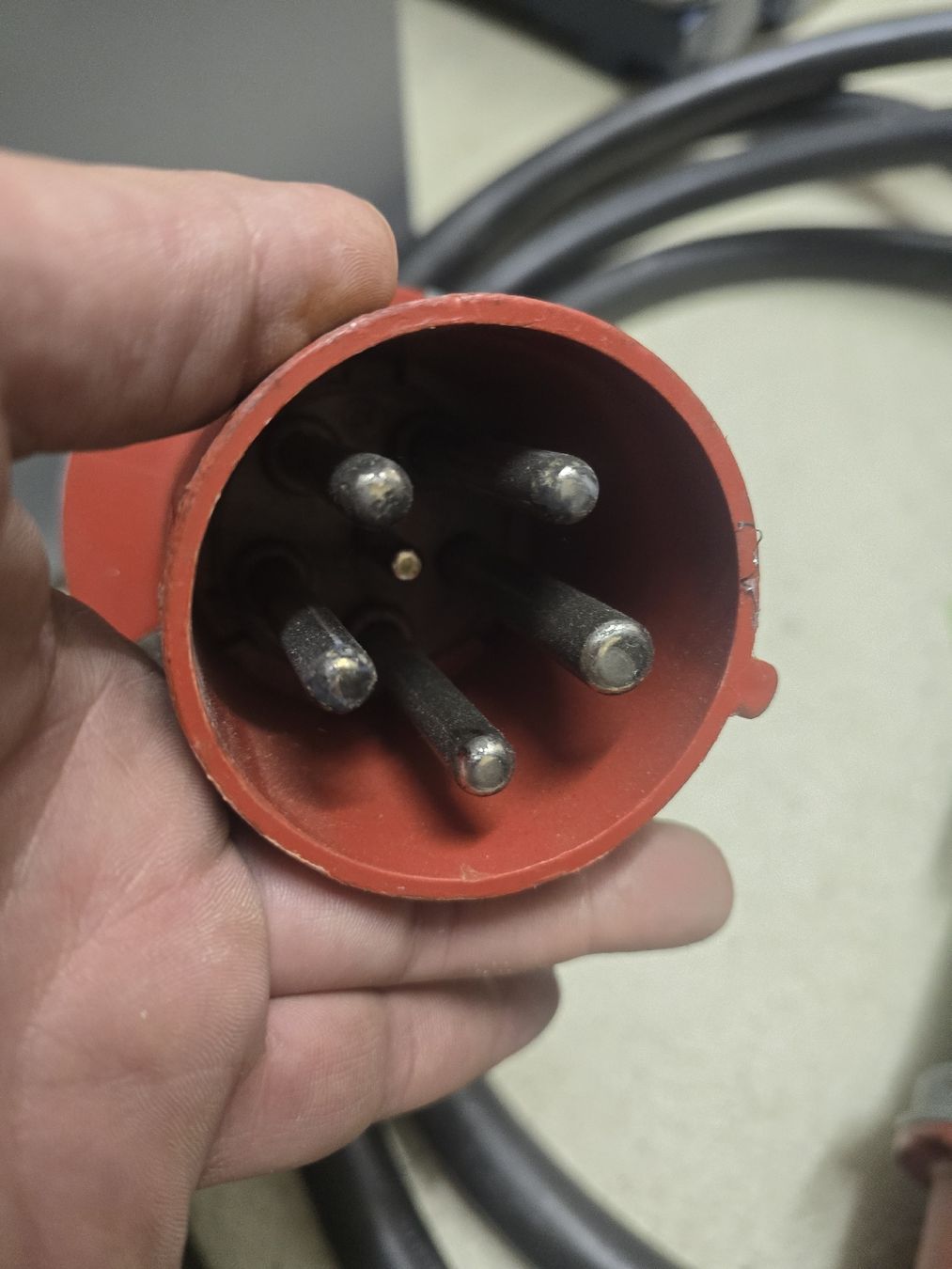 Mennekes Câbles: Kabel 5x16mm2 mit CEE 63A Starkstromkabel  – Neuf (Voir description) à Cham par NeraHandel 2