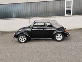 VW Käfer Cabriolet 1303  in Schwarz