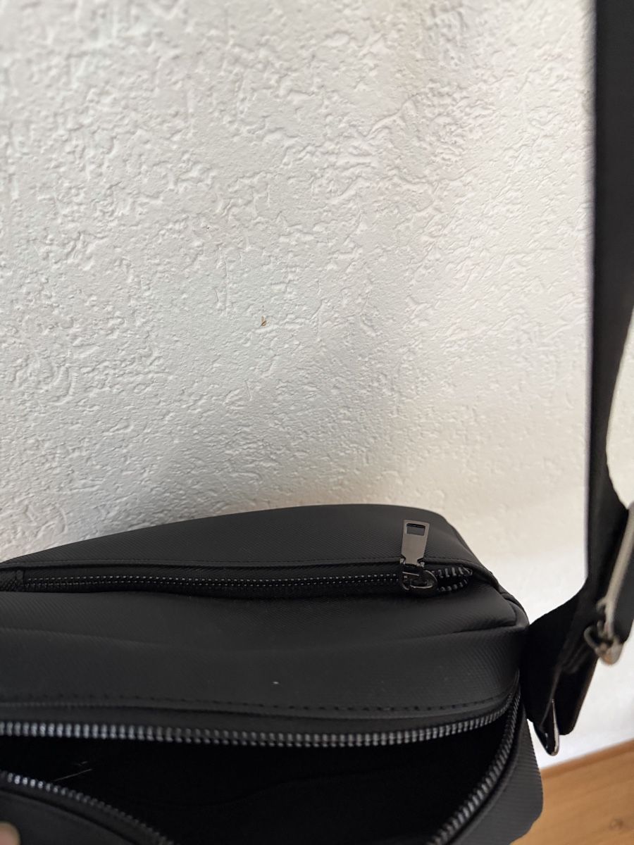 Taschen: Sacoche pour homme noir  – Gebraucht aus La Chaux-de-Fonds von cin_p5yf 4